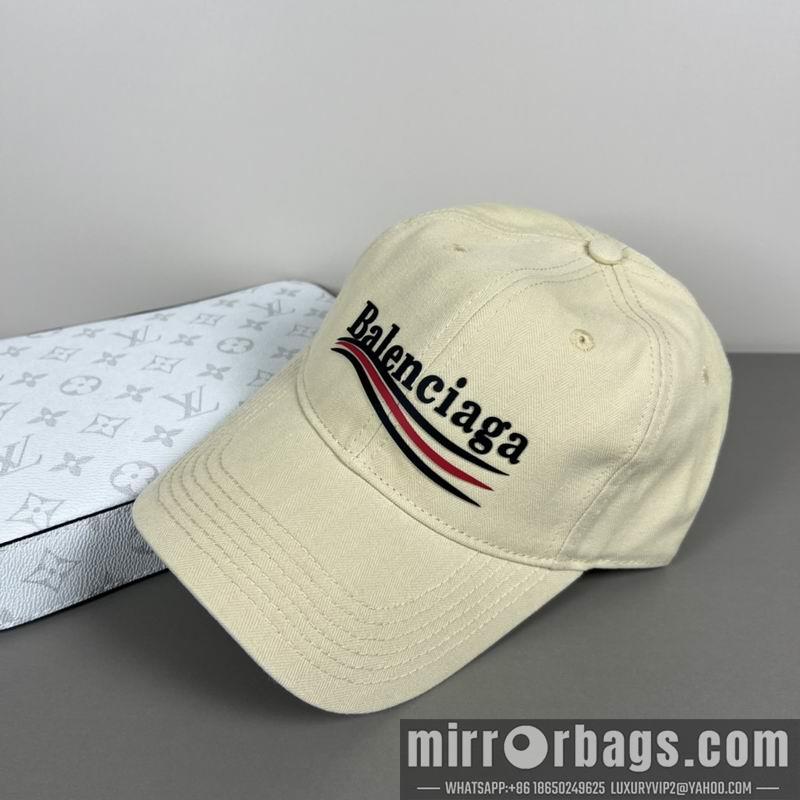 Balenciaga Hat dx38