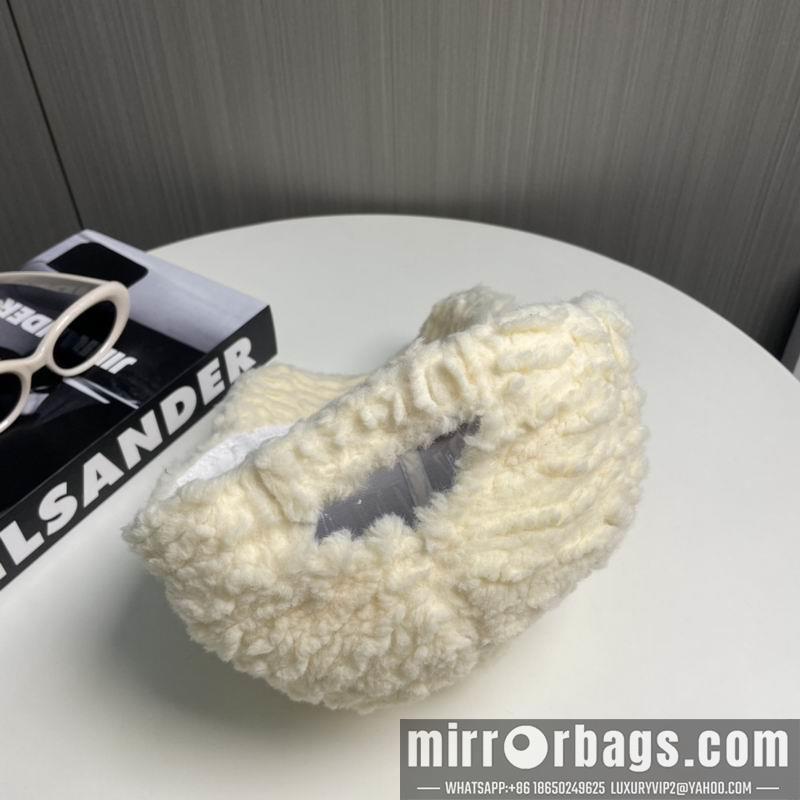 Chanel Hat 010402
