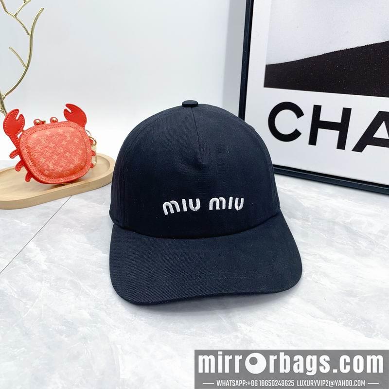 Miumiu Hat dx01