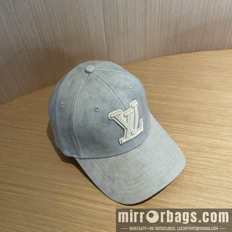LV Hat 121405