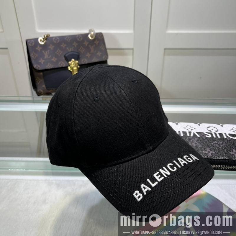 Balenciaga Hat dx44