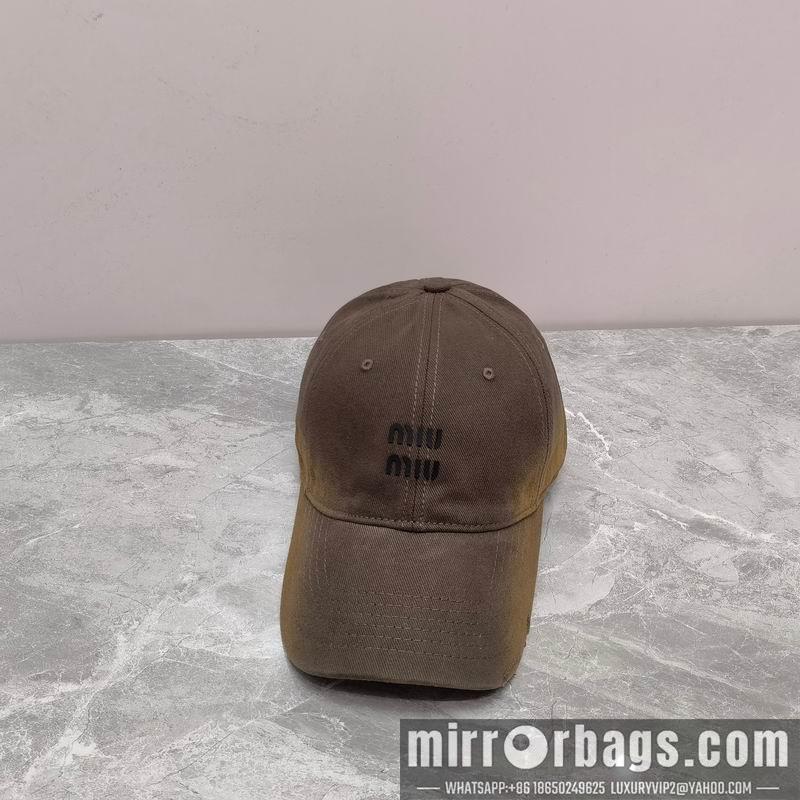 Miumiu Hat dx07