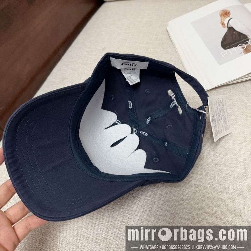 Emis Hat dx05