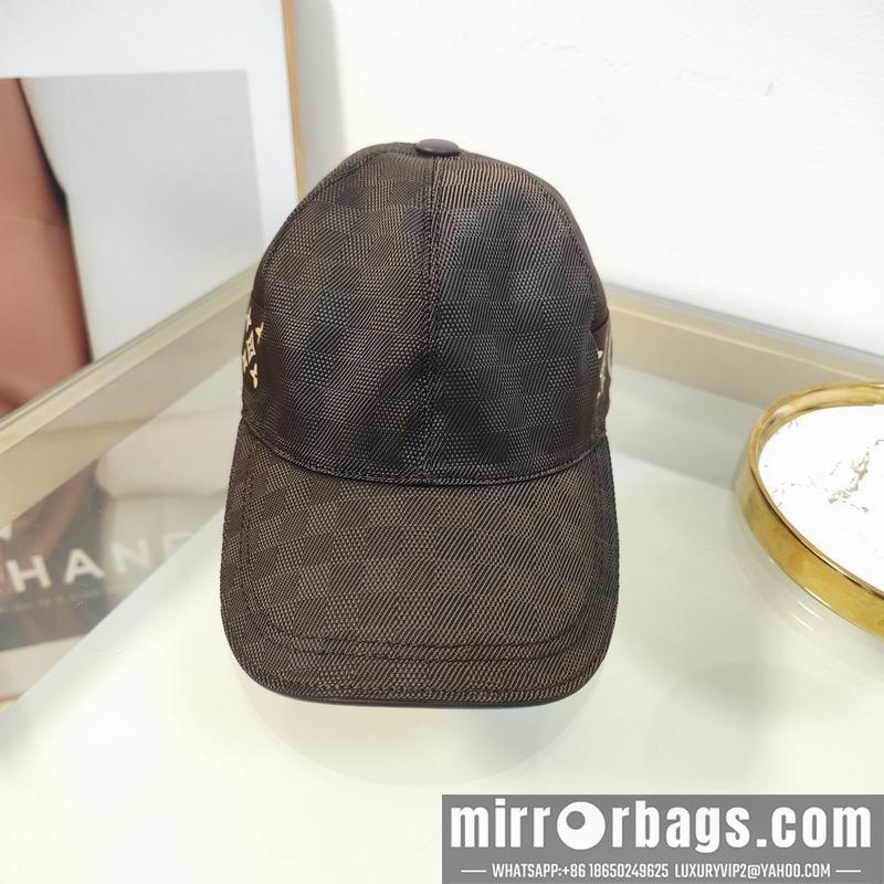 LV Hat dx140