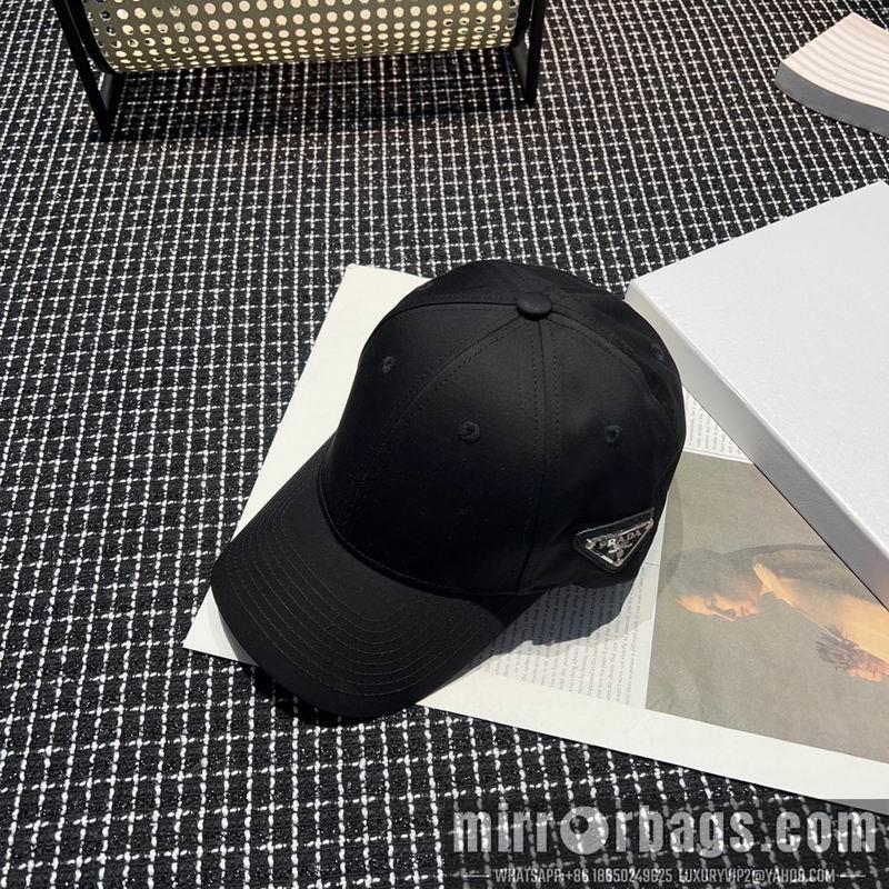 Prada Hat dx01