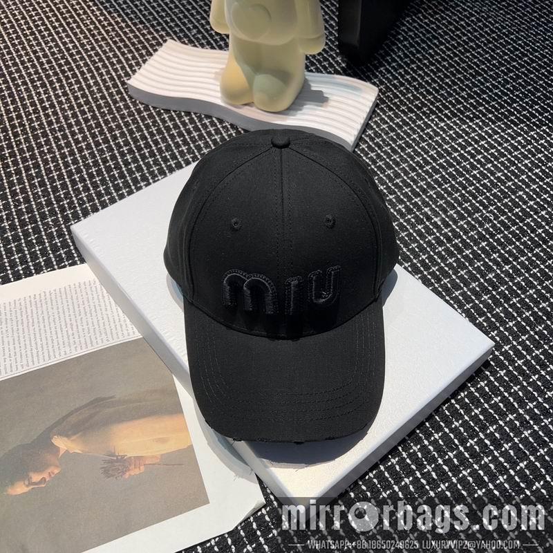 Miumiu Hat dx10