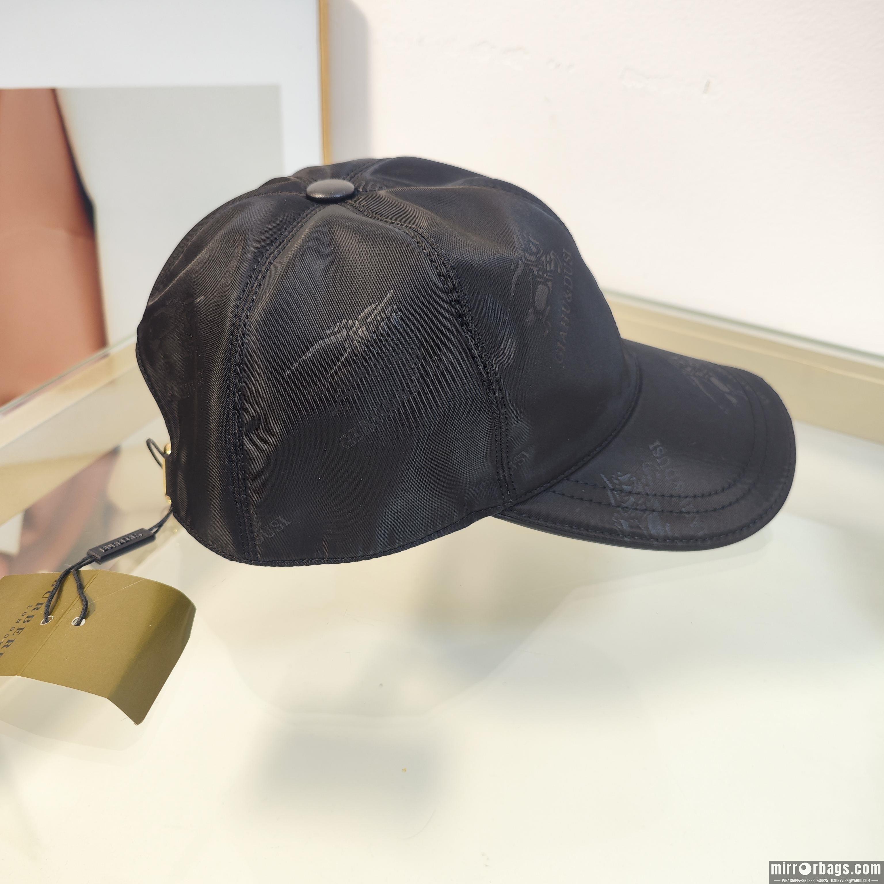 Burberry Hat dx62