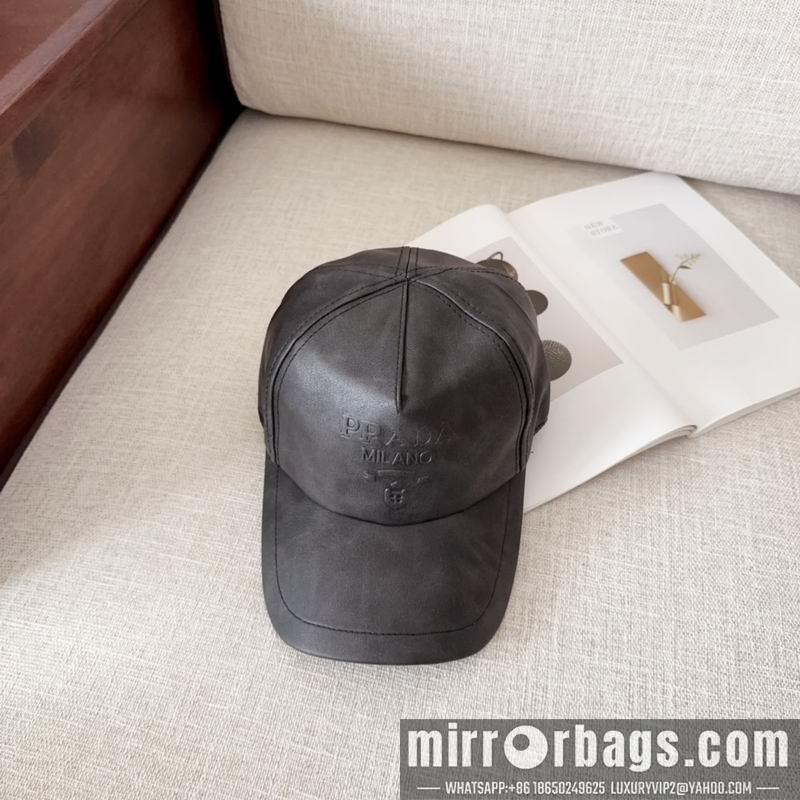 Prada Hat dx54