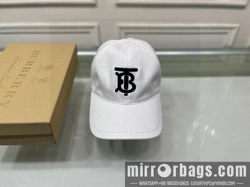 Burberry Hat 083001