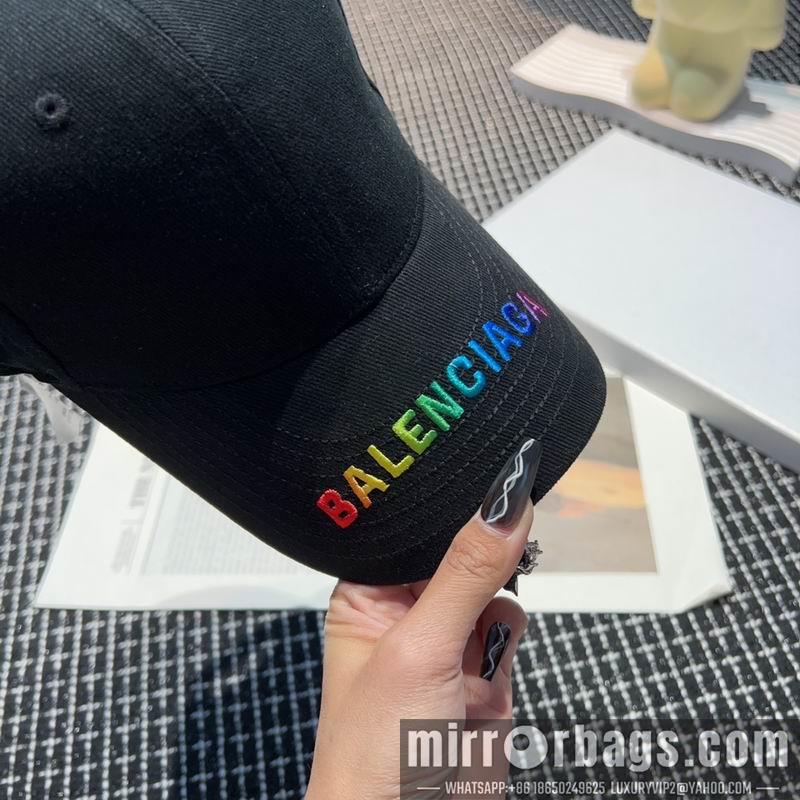 Balenciaga Hat dx12