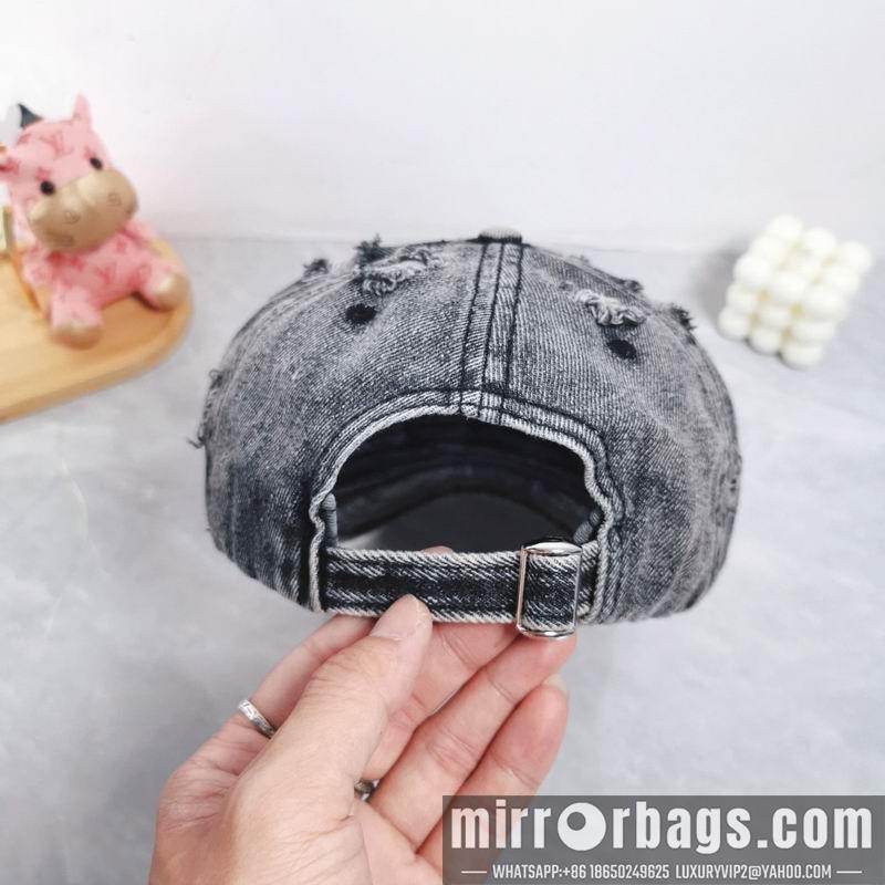 Celine Hat dx12
