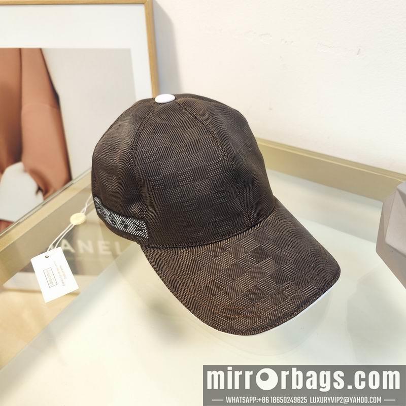 LV Hat dx114