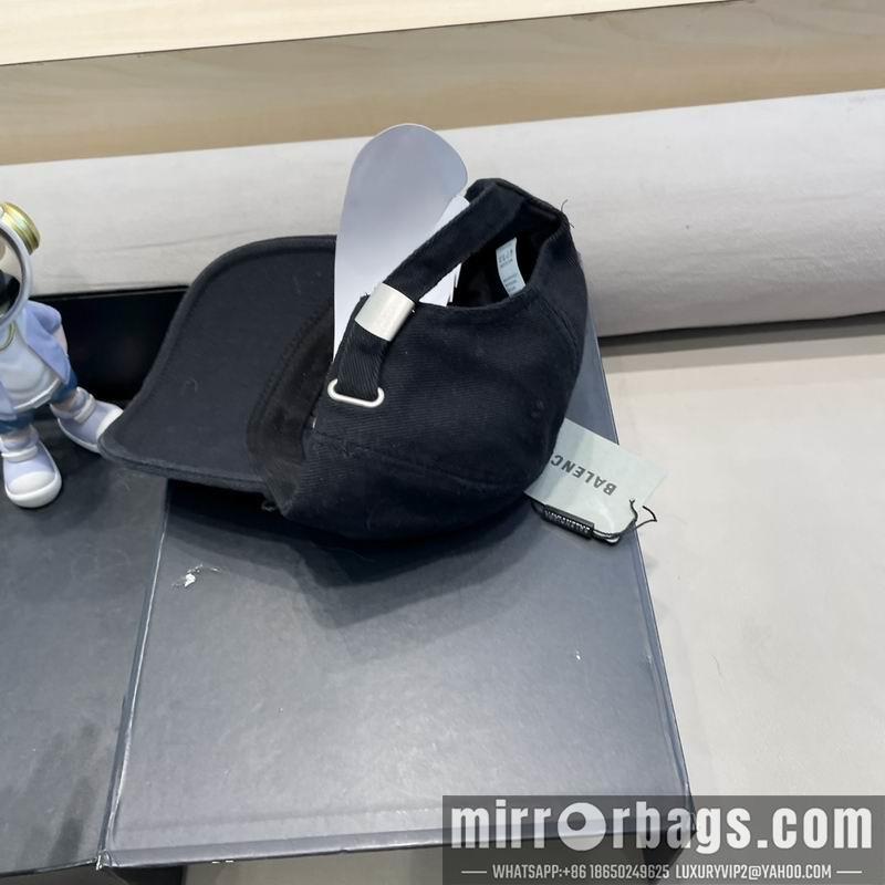 Balenciaga Hat 020803
