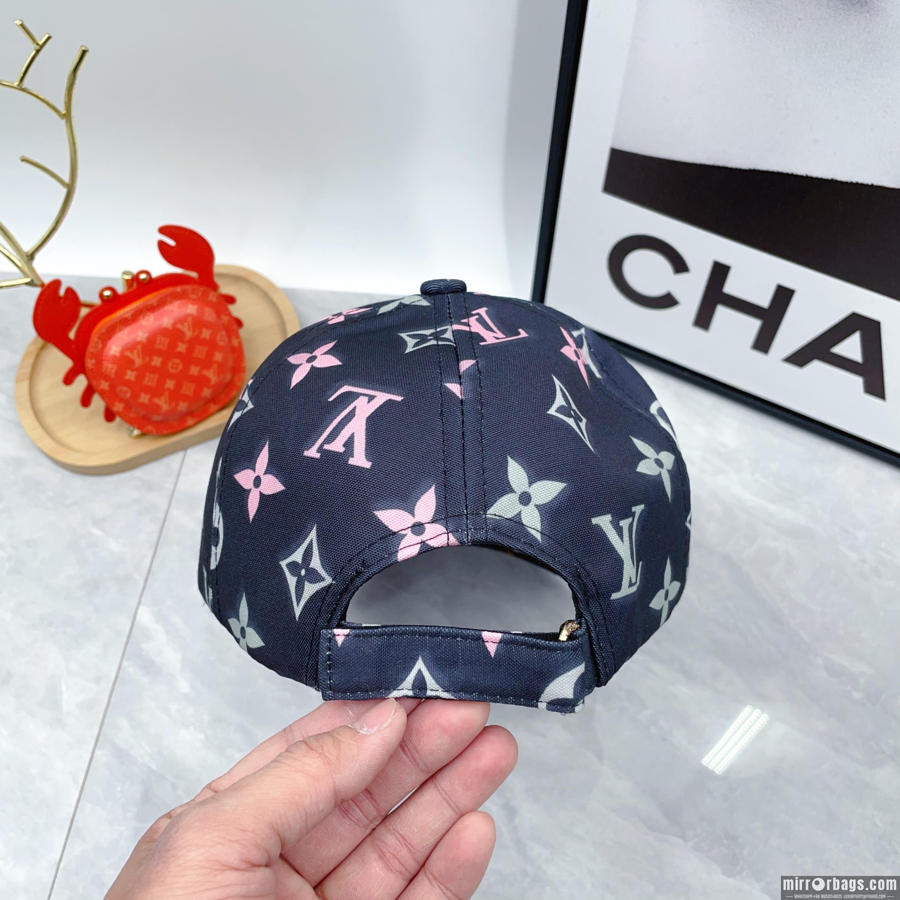 LV Hat dx03