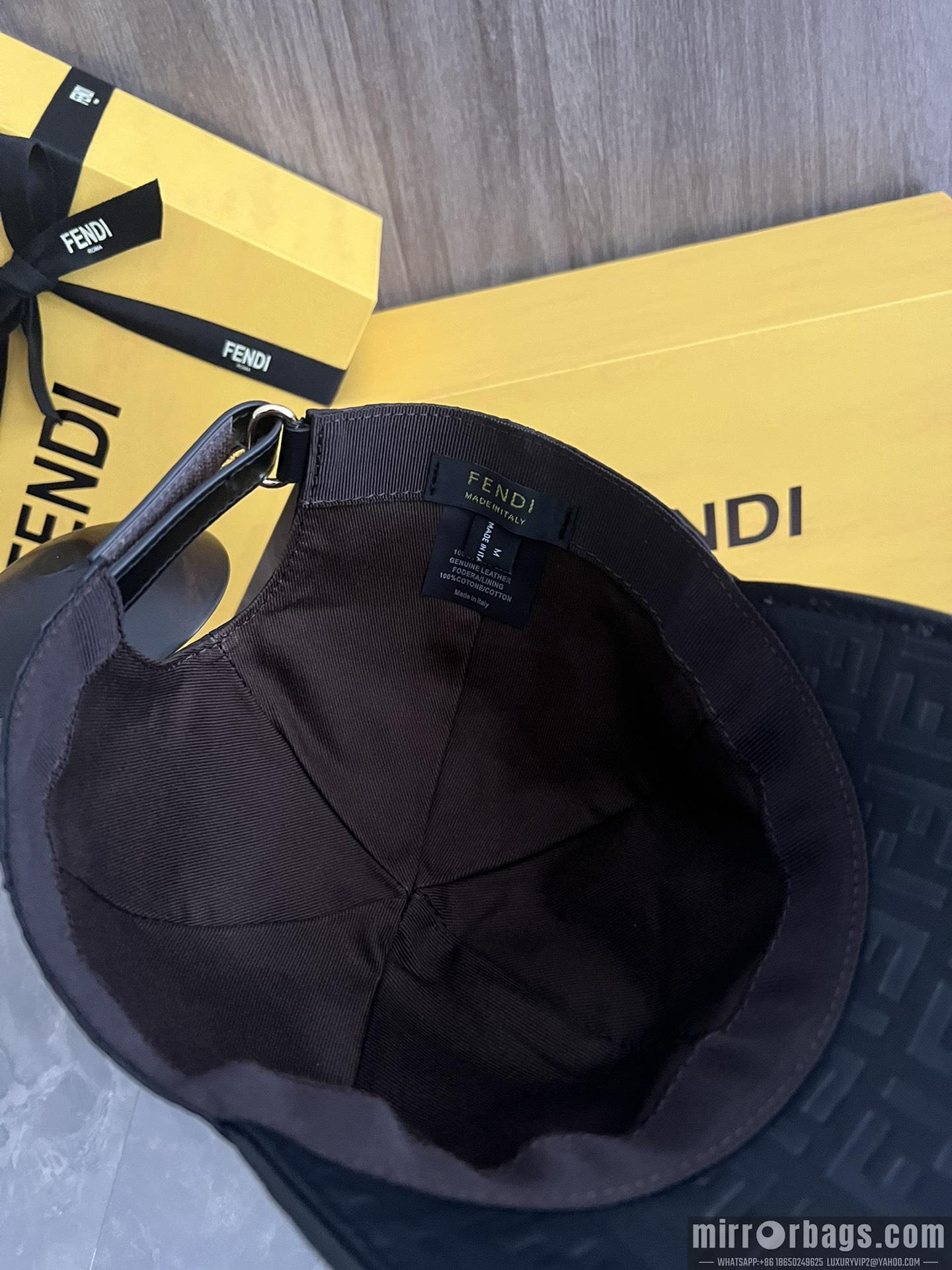 Fendi Hat dx87