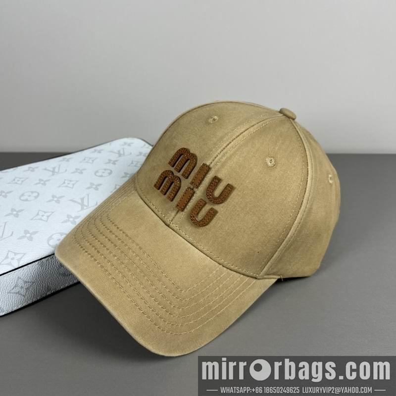 Miumiu Hat dx09