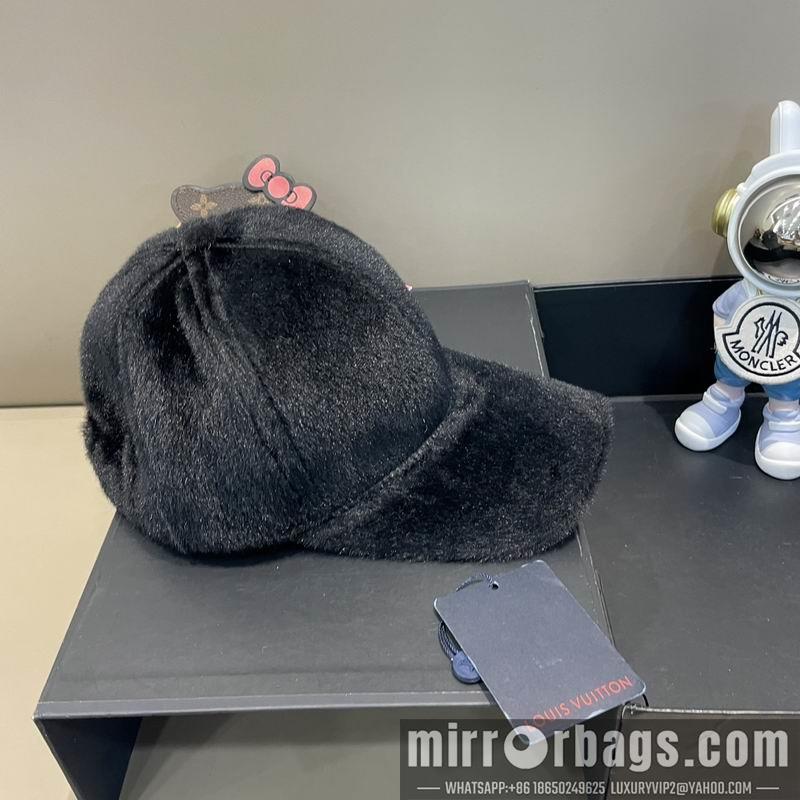 LV Hat 081002