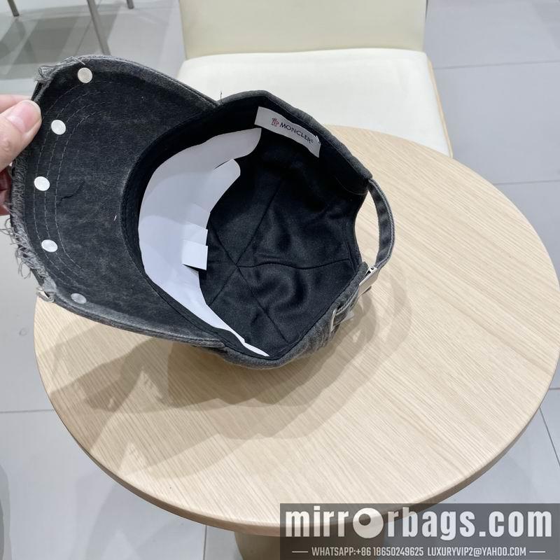 Moncler Hat 021002
