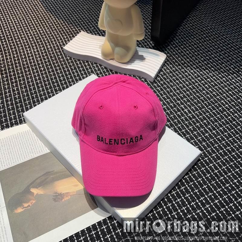 Balenciaga Hat dx10