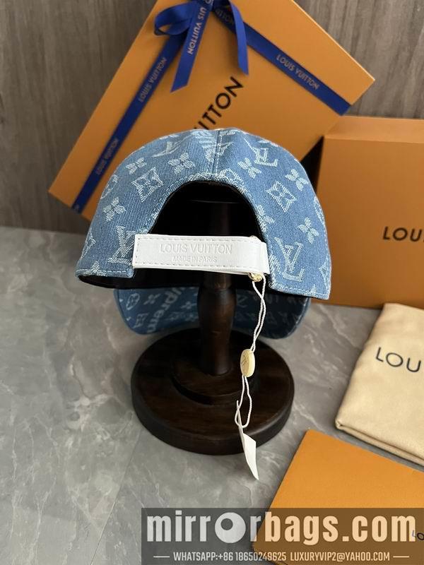 Lv X Supreme Hat dx06