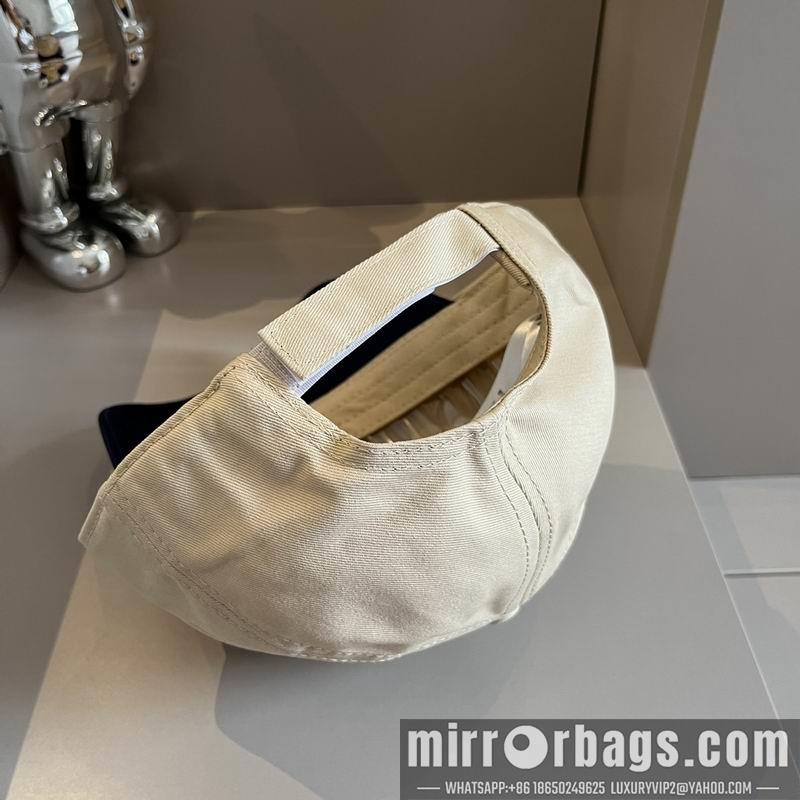 Miumiu Hat dx19