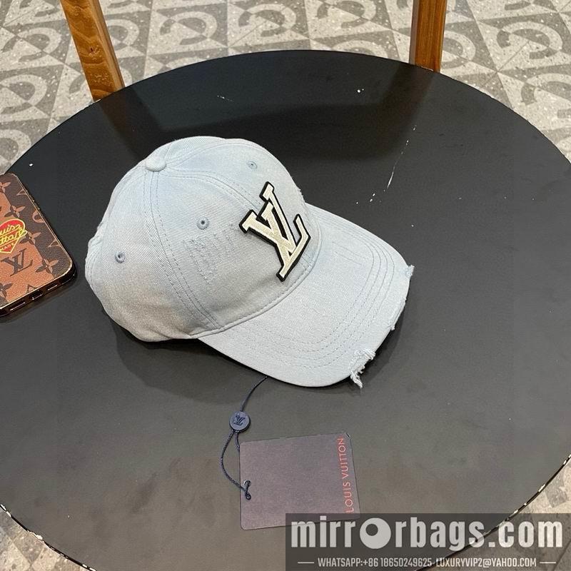 LV Hat 030941