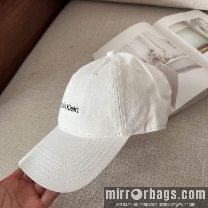 CK Hat dx30