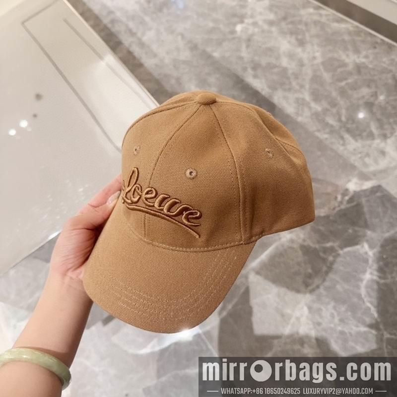 Loewe Hat dx44