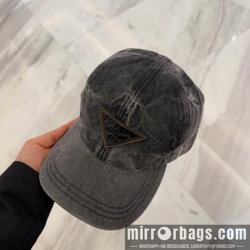 Prada Hat dx23