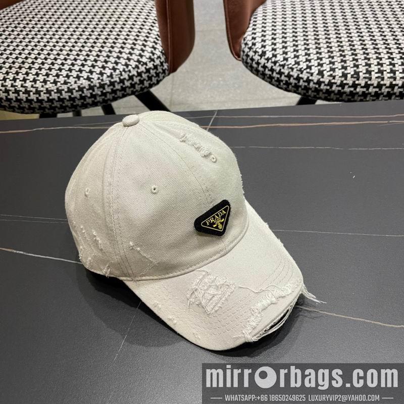 Prada Hat 090601