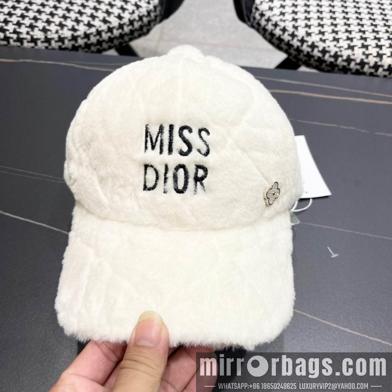 Dior Hat 121403