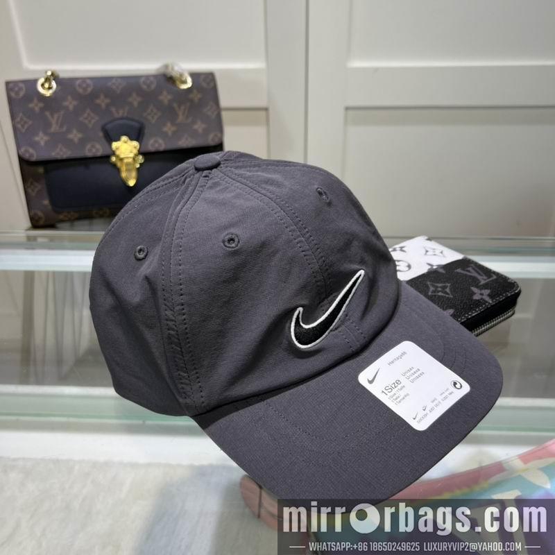 Nike Hat dx06