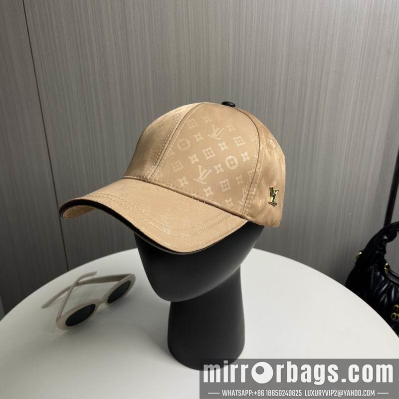 LV Hat 081802