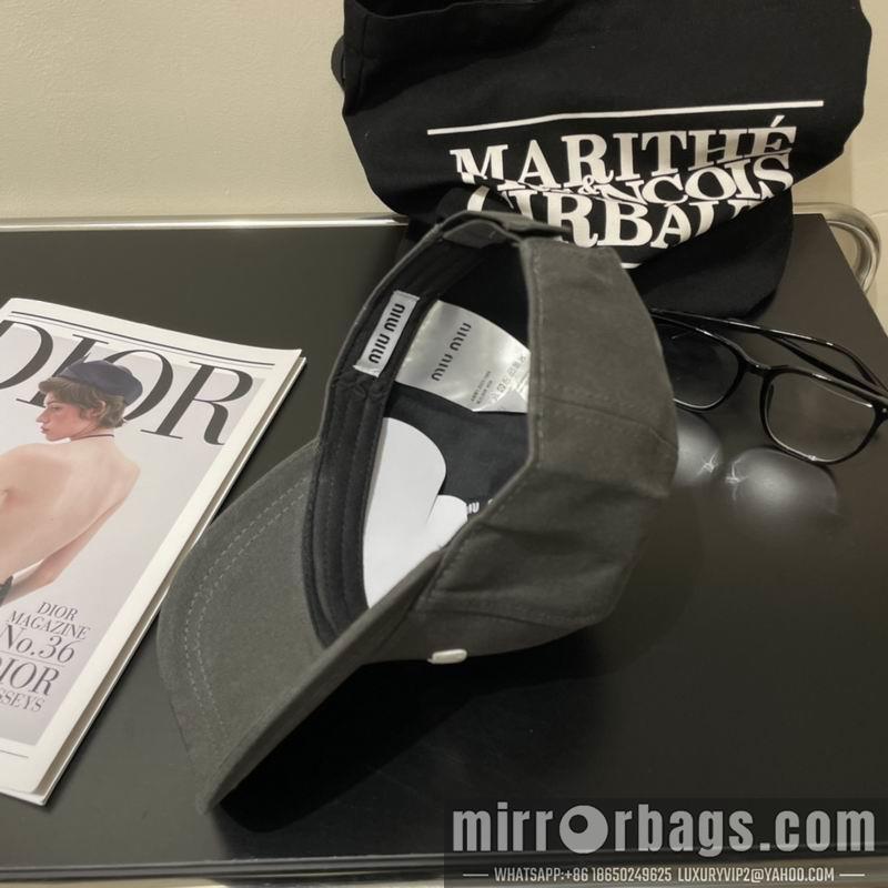 Miumiu Hat 050706