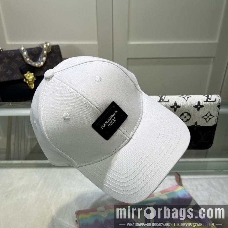 DG Hat 061015