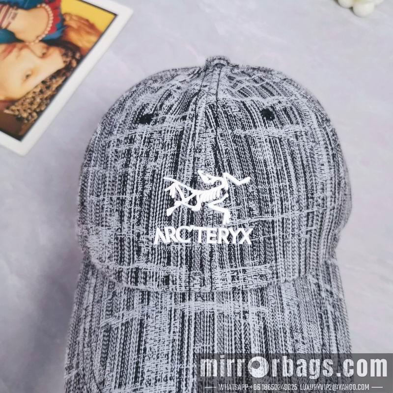 Arcteryx Hat dx04