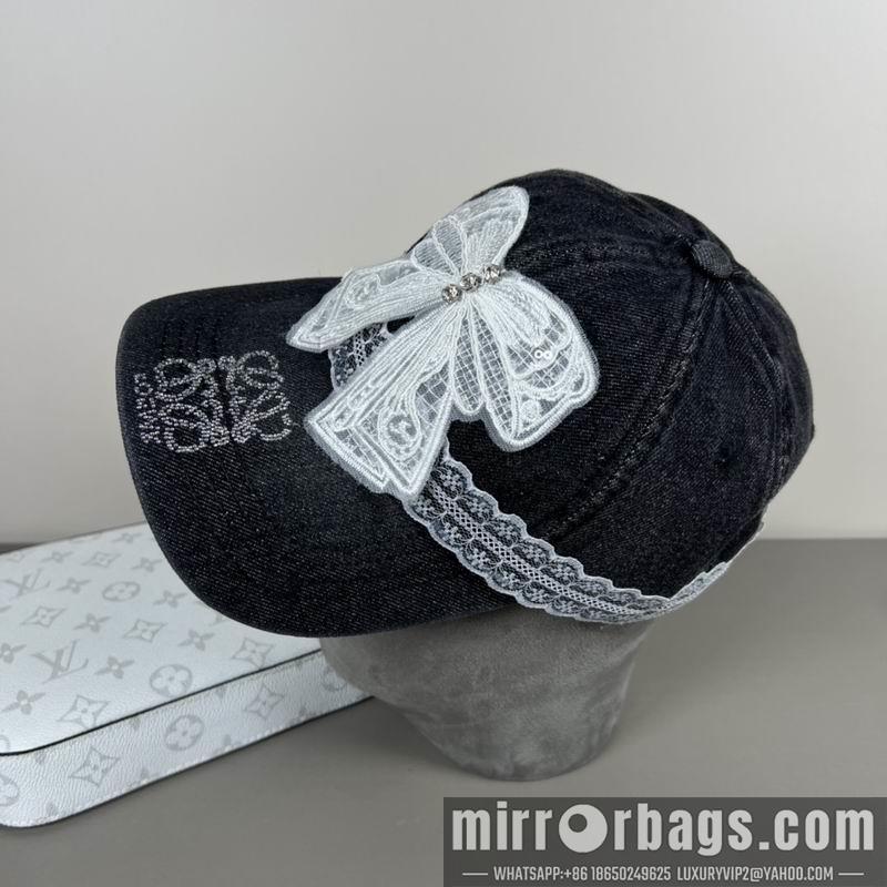 Loewe Hat dx45