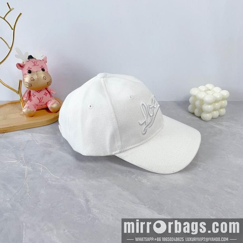 Loewe Hat dx21