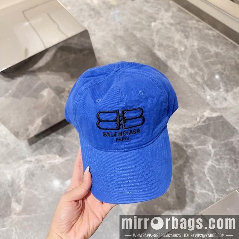 Balenciaga Hat 041701