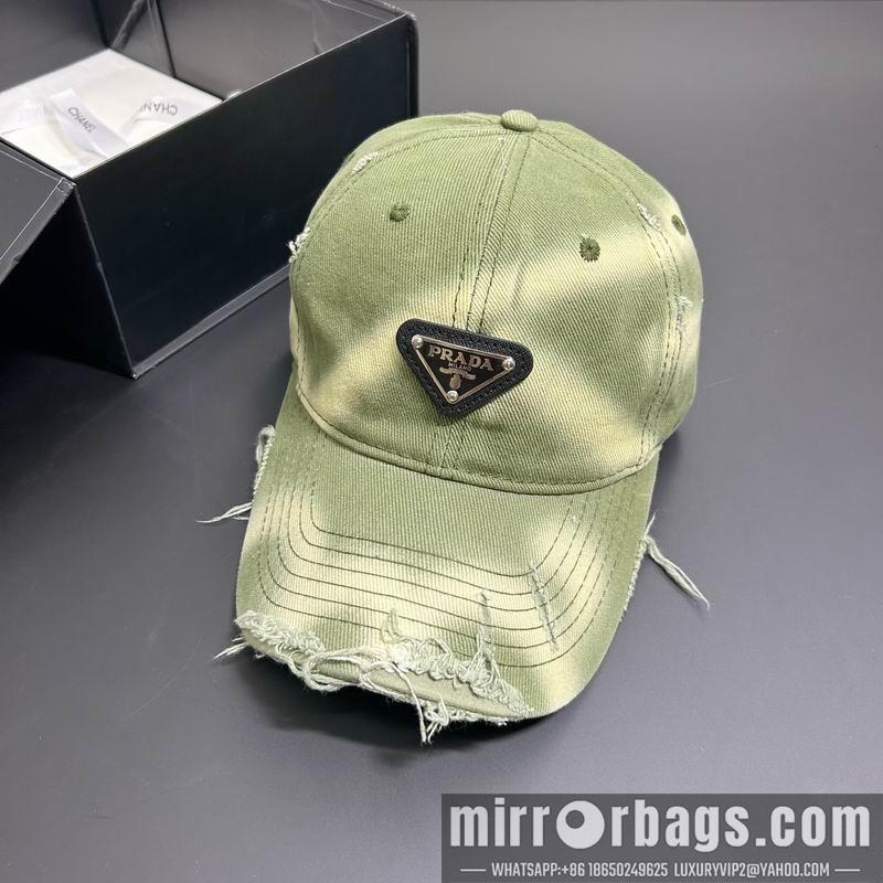 Prada Hat dx29