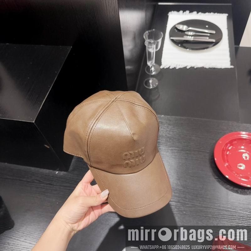 Miumiu Hat 082601