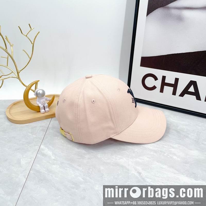 LV Hat dx71
