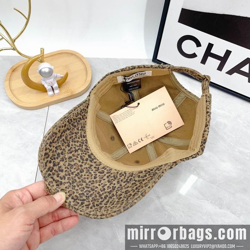 Miumiu Hat dx47