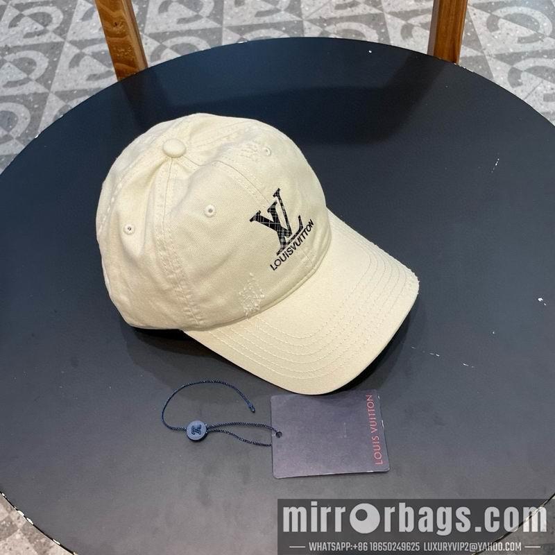 LV Hat 020802