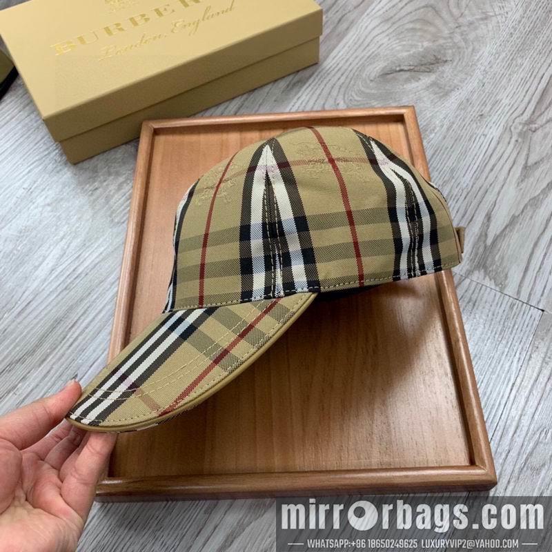 Burberry Hat32
