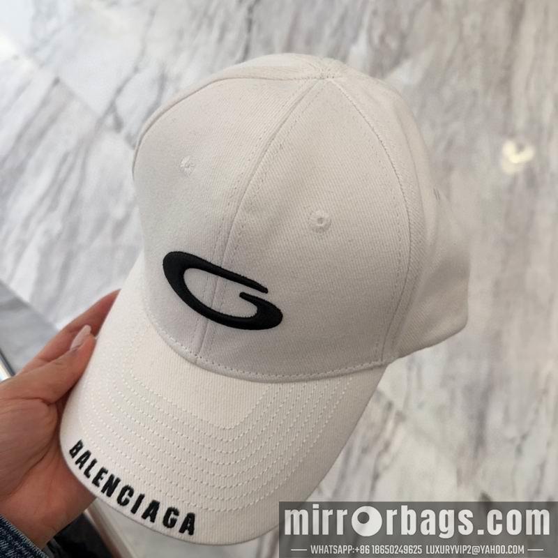 Balenciaga Hat dx52