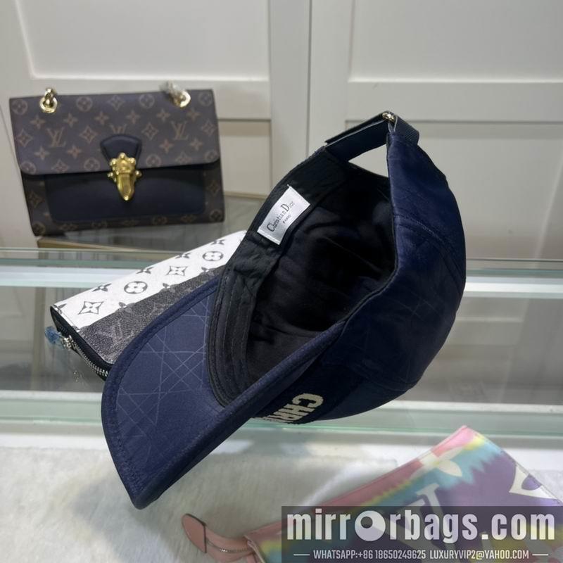 Dior Hat dx60