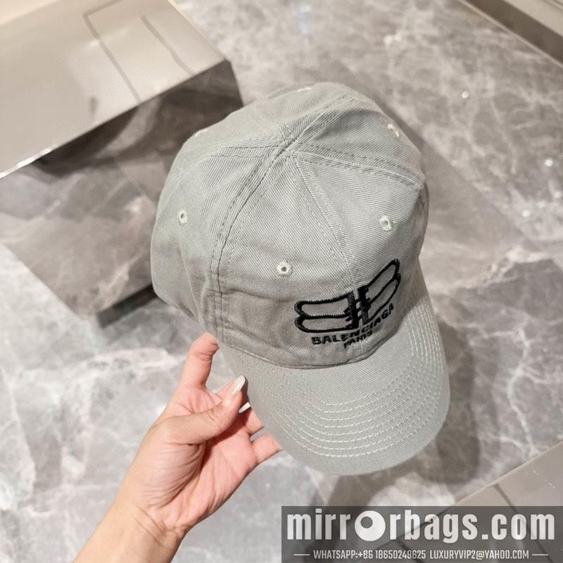 Balenciaga Hat 041701