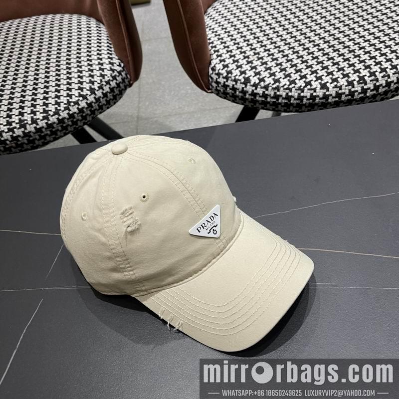 Prada Hat 040204