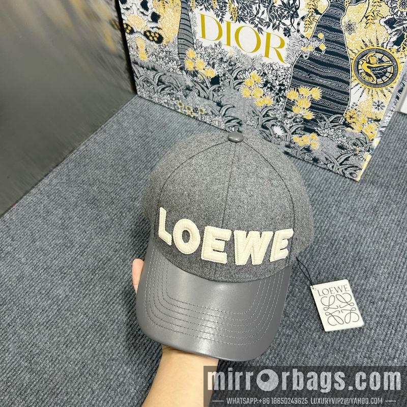 Loewe Hat dx17